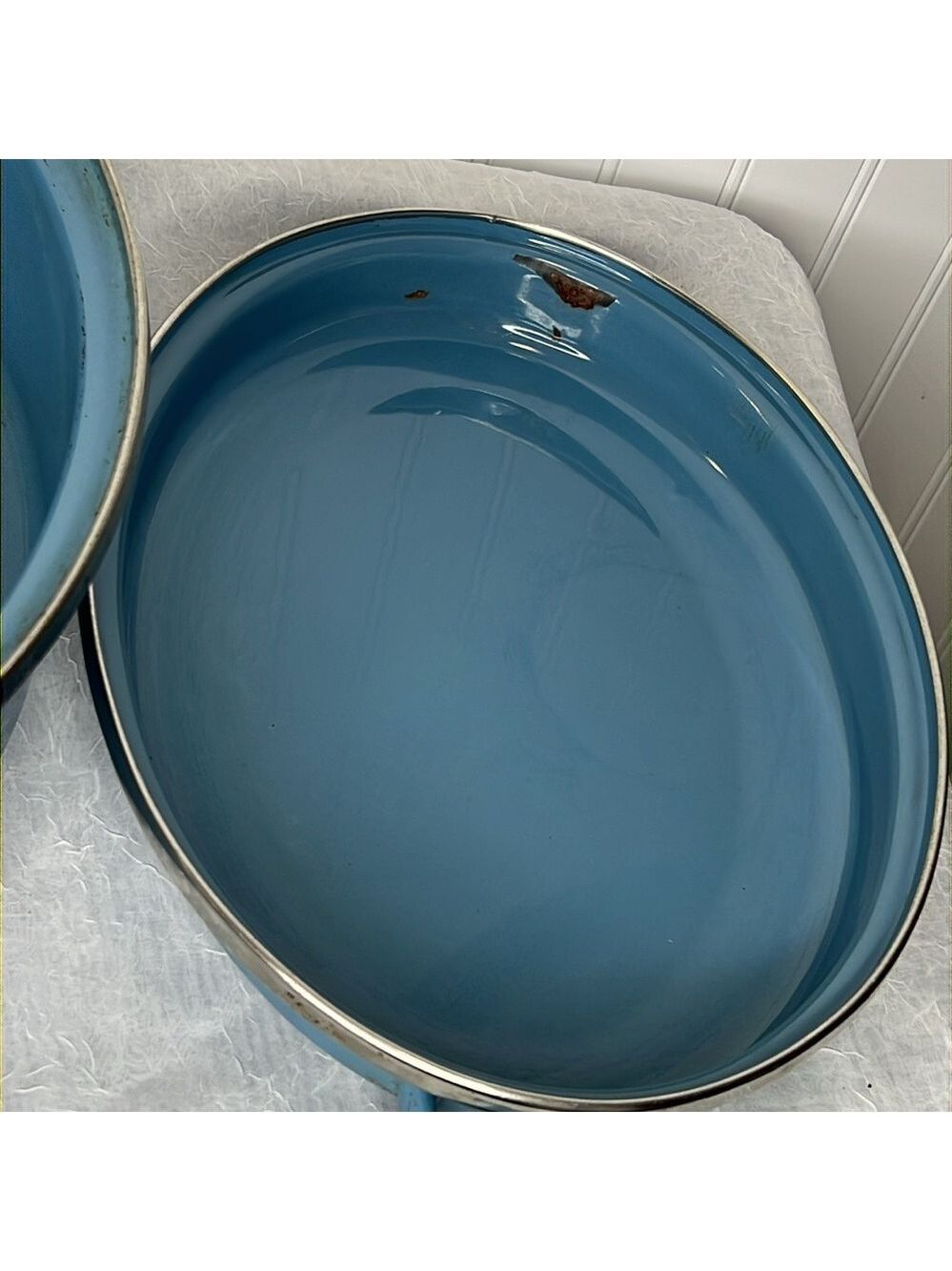 Vintage 2 Piece Blue 13” Enamelware Roaster - Picture 4 of 10